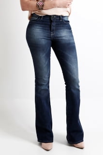 Calça Jeans Flare Cintura Alta - Compre sem sai de casa!
